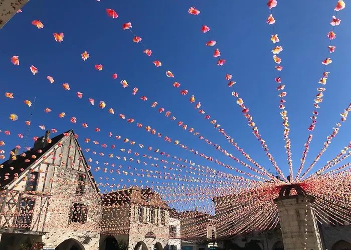 Golden Fig Sleeps 6 With Pool *